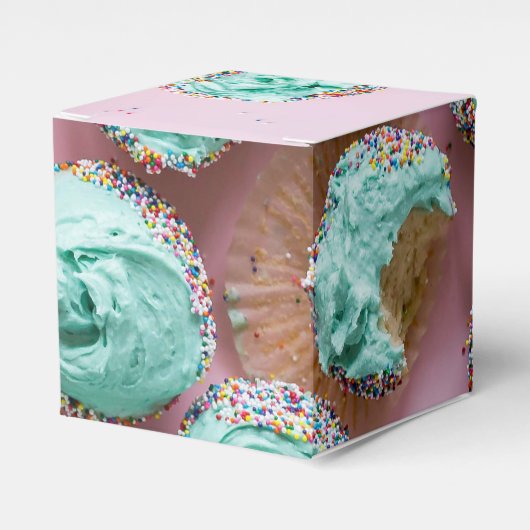 Cakes and Sprinkles Party Favor Gift Box Bedankdoosjes (Voorkant Zijde)