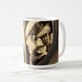 Caldron of botten. koffiemok (Voorkant rechts)