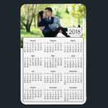 Calendrier 2018 Magnet photo romantique personnali<br><div class="desc">Calendrier 2018 mariage personnalisé Magnet photo noir</div>