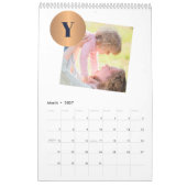 Calendrier Collage photo de famille 2026 monogrammed white (Mar 2027)