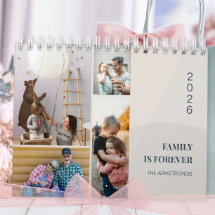 Calendrier Collage photo de famille moderne beige Japandi