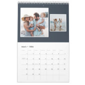 Calendrier Collage photo de famille monogramme rustique bleu  (Mar 2026)