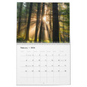 Calendrier Forêt d'automne avec poutres de soleil (Feb 2026)
