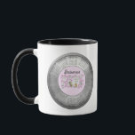 Calendrier Mariage Bridesmaid Thé Mug 2026<br><div class="desc">2026 Calendrier Mariage Bridesmaid Thé Mug. Détendez-vous avec une tasse de café pour vous aider à vous sentir sans stress et sur la bonne voie pour vos futurs amis et mariage de famille. Un cadeau idéal pour garder un souvenir. Ajoutez le nom et la date du mariage. Voir t-shirt assorti....</div>