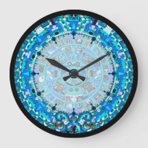Calendrier maya 2012 en horloge murale bleue