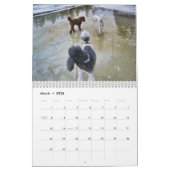 Calendrier Mural Même les chiens prennent du temps de sentir les (Mar 2026)