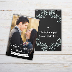 Calendrier Photo romantique de jeunes mariés de la première a