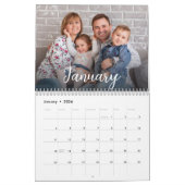 Calendrier Photos Familiales Modernes Script Overlay 2024 (Jan 2026)
