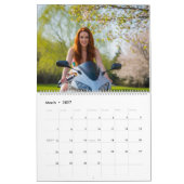 Calendrier Trois raisons d'aimer la promenade - Les filles bi (Mar 2027)
