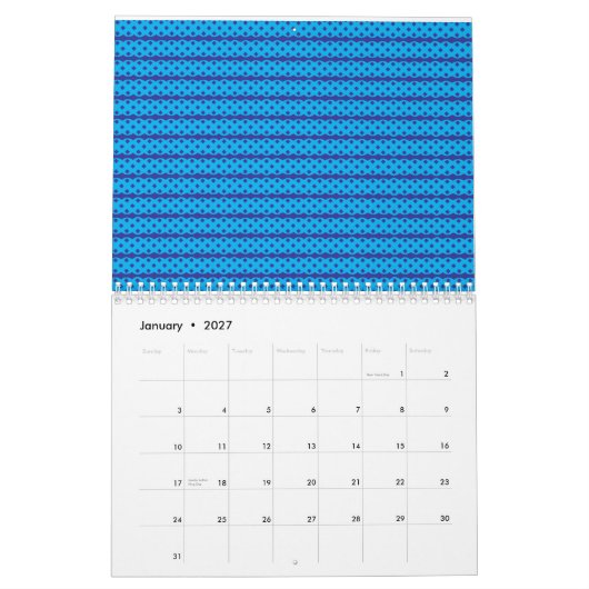 Calendrier Un ciel bleu clair s'étend au-dessus d'un bleu pro (Jan 2027)