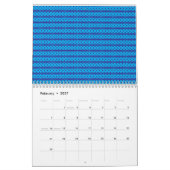 Calendrier Un ciel bleu clair s'étend au-dessus d'un bleu pro (Feb 2027)