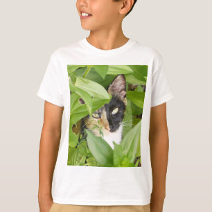 Calico Cat in de Zinnias T-Shirt