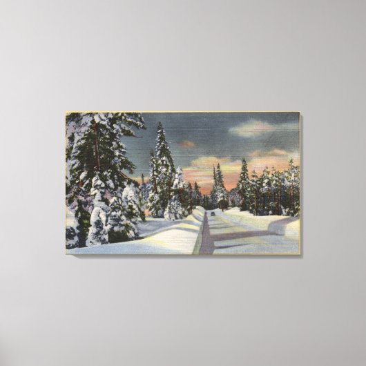 CaliforniaRim o' the World Highway in Winter Canvas Afdruk (Voorkant)