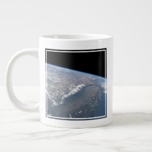 Californië en Nevada gezien vanuit de ruimte. Extra Grote Beker