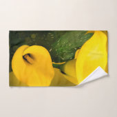 Calla Lily Bright Yellow Feuilles Bokeh (Serviette à main)