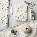 Calla Lily et Eucalyptus blancs<br><div class="desc">Ce papier d'emballage correspond à l'ensemble d'invitation du même design appelé, White Calla Lilies et Eucalyptus.</div>