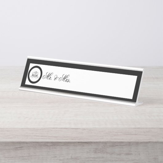 Calligrafie Black Roos Wedding Bureau Naambordje (Voorkant)