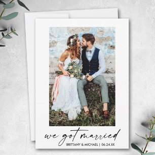Calligrafie-inkt script We hebben een gehuwde foto Aankondiging