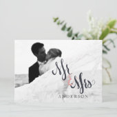Calligrafie Mr & Mrs Wedding Bedankt Fotokaart (Staand voorkant)