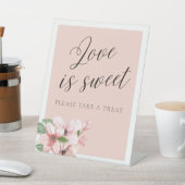 Calligraphie florale rose L'amour est signe doux (In SItu)