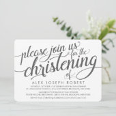 Calligraphie gris et blanc Invitation Christening (Debout devant)