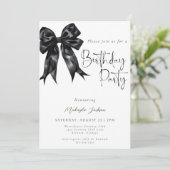 Calligraphie moderne Black Bow Invitation Annivers (Debout devant)