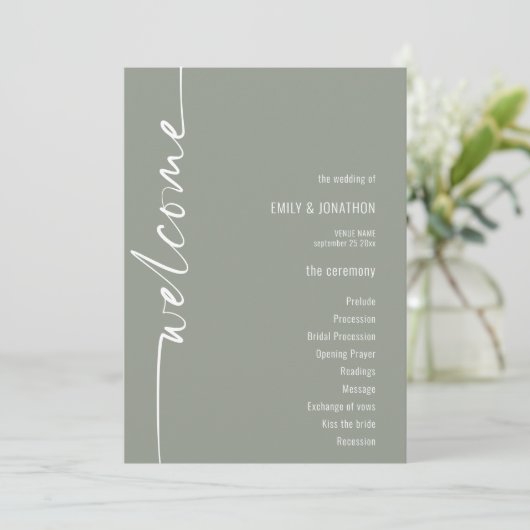 Calligraphie pivotée Sage Green Wedding Programme (Debout devant)
