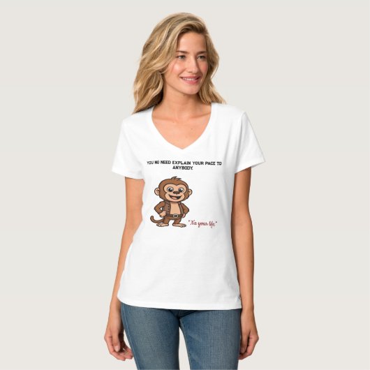 Calm Confidence Monkey – Quiet Progress  T-Shirt (Devant entier)