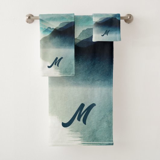 Calm Monogrammed Natuur Waterverf Mountain Scene Bad Handdoek (Insitu)
