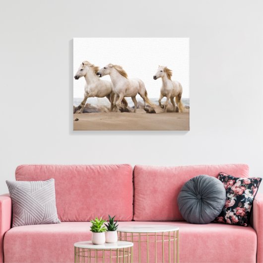 Camargue Horses die op het strand lopen Canvas Afdruk (Insitu (Woonkamer))