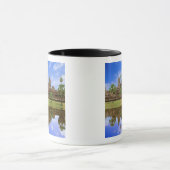 Cambodja, Kampuchea, Angkor Wat tempel. Mok (Midden)