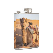 Camel in de woestijn van Oman Heupfles (Rechts)