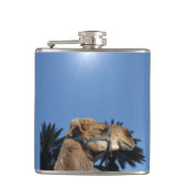 Camel op een erlenmeyer heupfles (Voorkant)