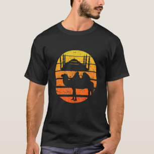 Camel Retro Sunset Mosque Camel Arabian A T-shirt