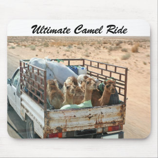 Camels Shooting the Breeze in the Sahara Mousepad Muismat