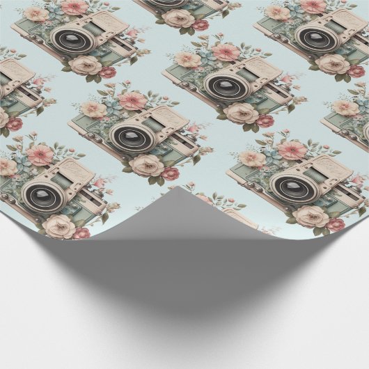 Camera with Flowers Retro Pastel Pattern Cadeaupapier (Hoek)