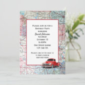 Camion rouge rétro sur la carte pour la fête (Debout devant)