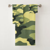 Camo Camping Hunting Green Camouflage Bad Handdoek (Insitu)