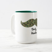 Camo Mustache café tasse drôle meilleur chasseur d (Devant gauche)