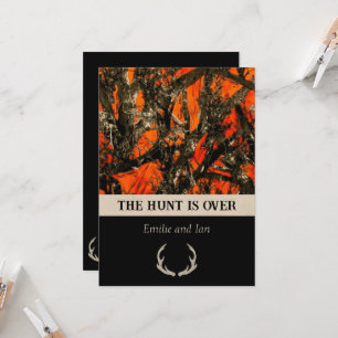 Camouflage bruiloft uitnodiging met herten hoorns.