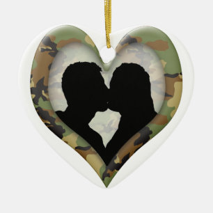 Camouflage Heart met zoende Couple Keramisch Ornament