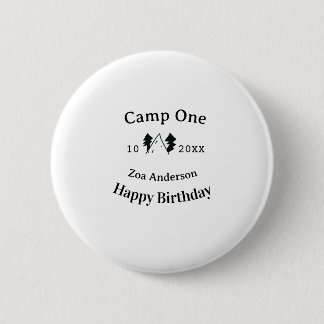 Camp one happy birthday name date campingadventure ronde button 5,7 cm