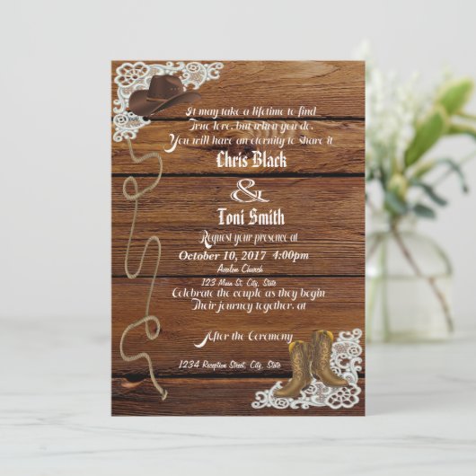 Campagne Boots & Lace Wedding Invitation (Debout devant)