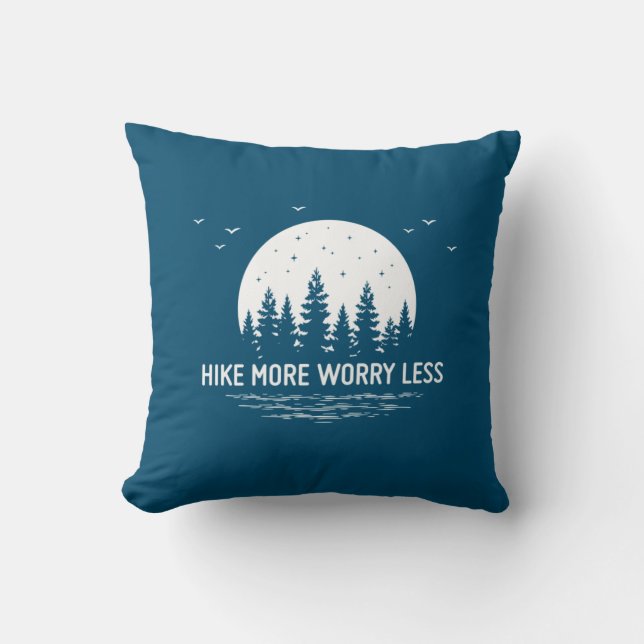 Camper Gift | Hike More Worry Less Birthday Kussen (Voorkant)