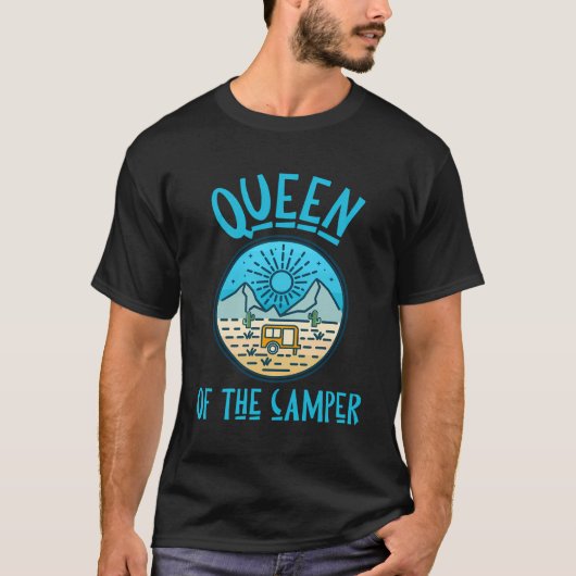 Camper Graphic T-shirt RV Gift Tiny Trailer Queen  (Voorkant)