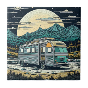  camper in de bergen met volle maan tegeltje