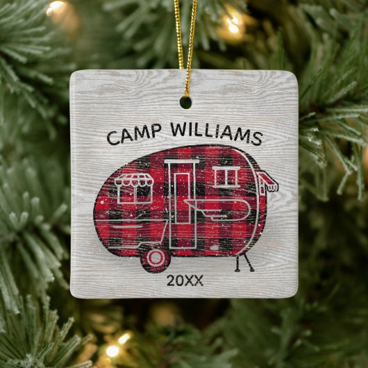 Camper Rustic Red Buffalo Plays Familienaam Xmas Keramisch Ornament (Boom)