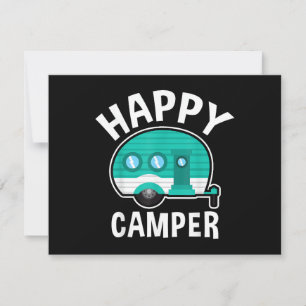 Campeur heureux caravane de camping-car de vacance