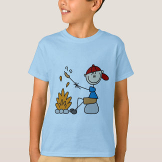 Campeur rôtissant des T-shirts et des cadeaux de