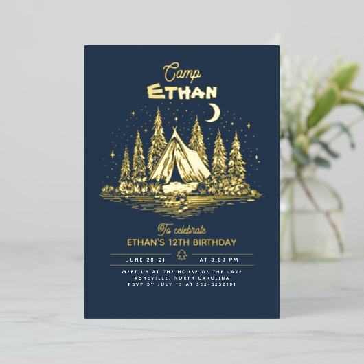 Camping Birthday Invitation Folie Uitnodiging (Staand Voorkant)